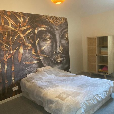 Premier Etage D Une Jolie Maison A La Campagne Montravers Exterior foto